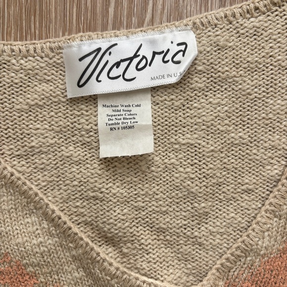 Vintage Victoria Sweater One Size Made in USA Floral Painted Cotton Pullover 90s - Picture 2 of 9